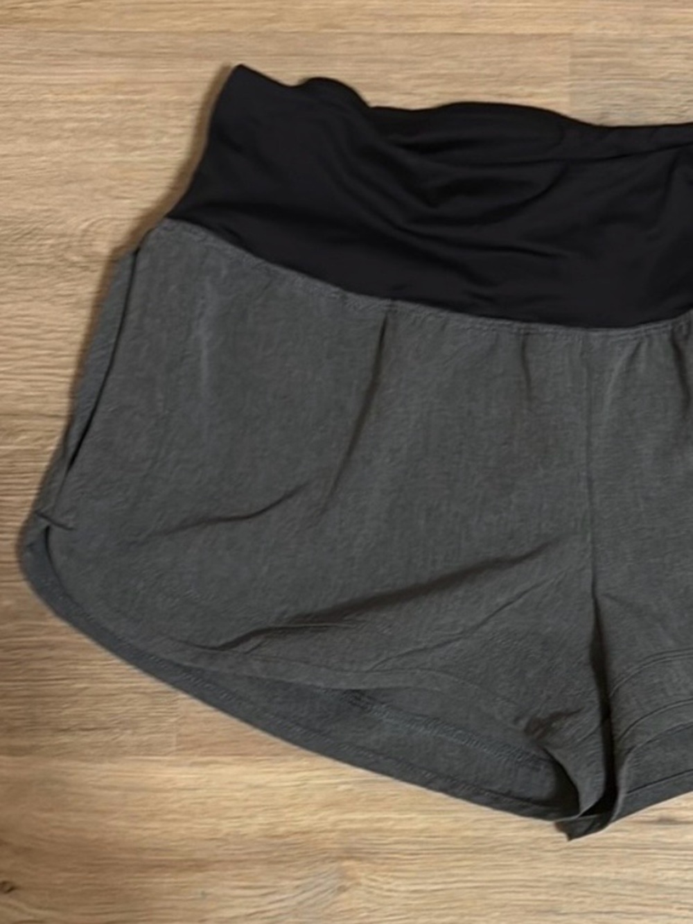 Champion Women’s M Gray Black 2-in-1 Running Shorts Compression Liner NWOT